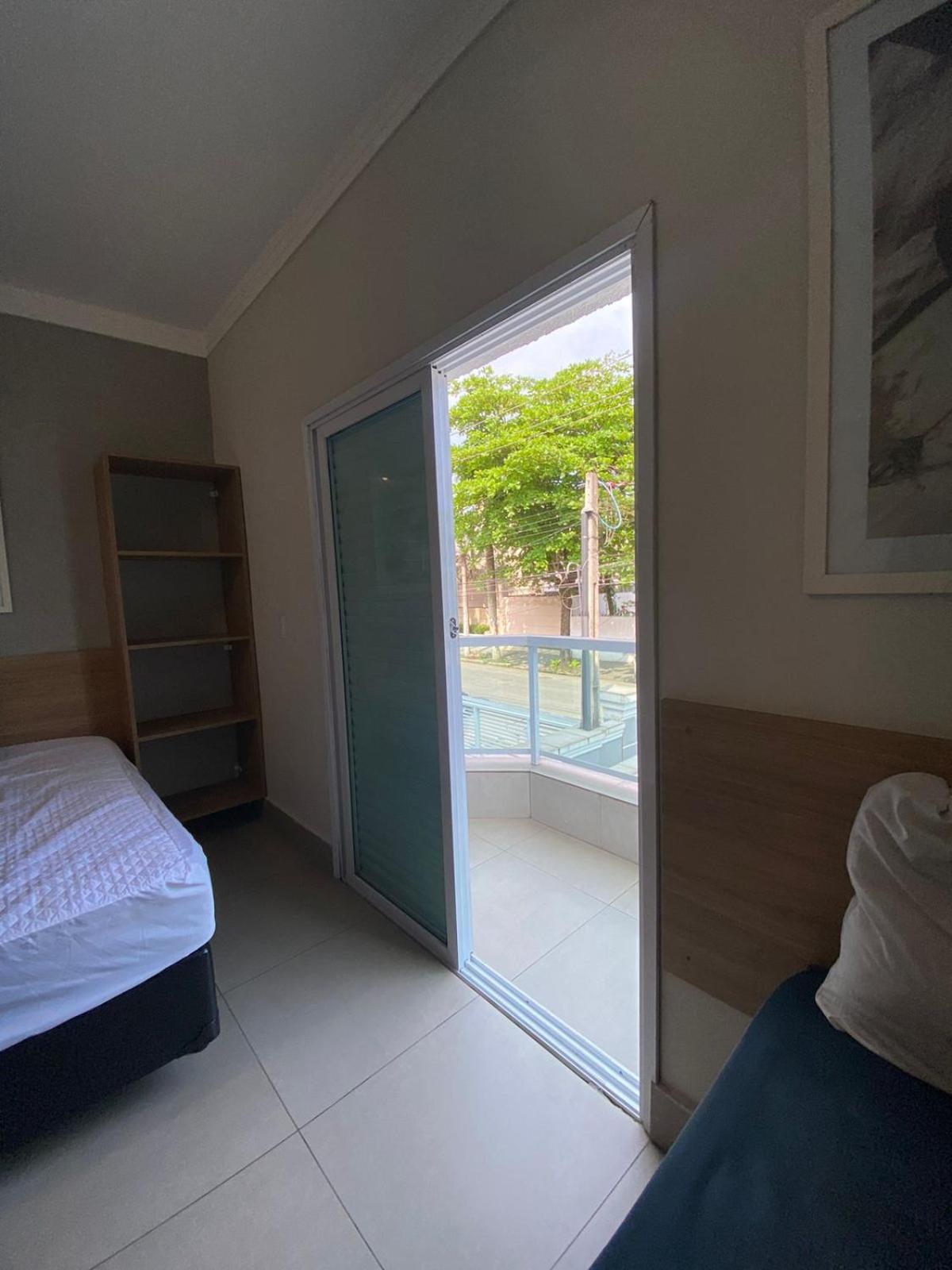 Quarto Família com Varanda